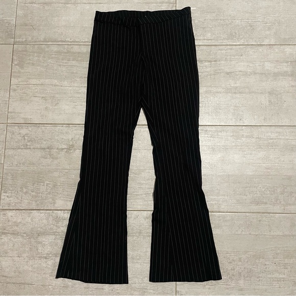 Black Pinstripe Pants Size 6 - Picture 2 of 4